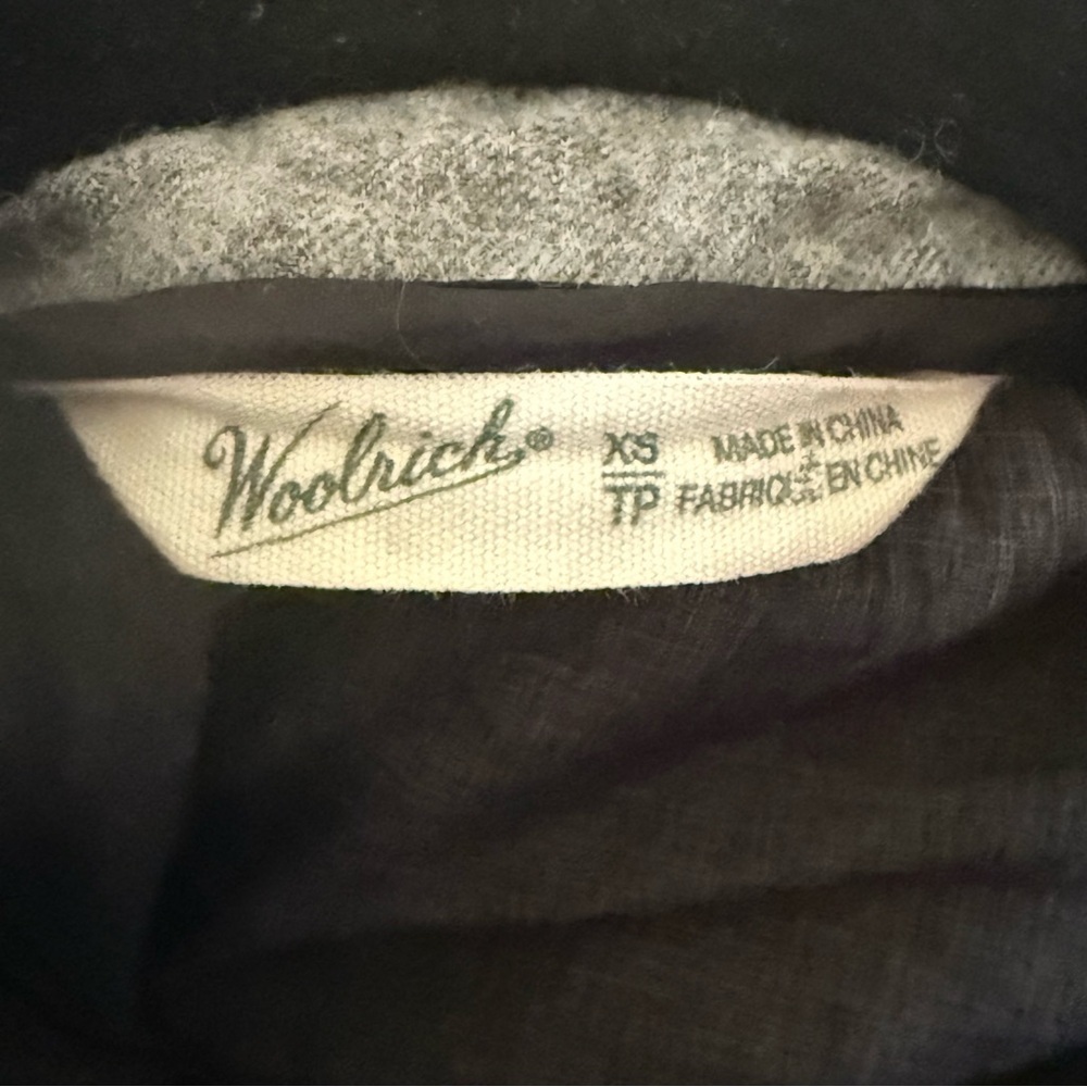 Woolrich Black Quilted Sleeveless Vest - Picture 8 of 8